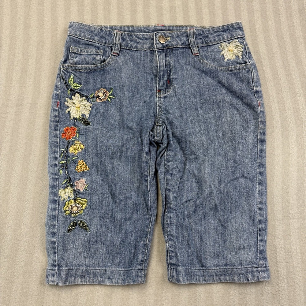 Anzi Brand Denim Shorts Floral Embroidered Women's‎ Size 4 Beaded